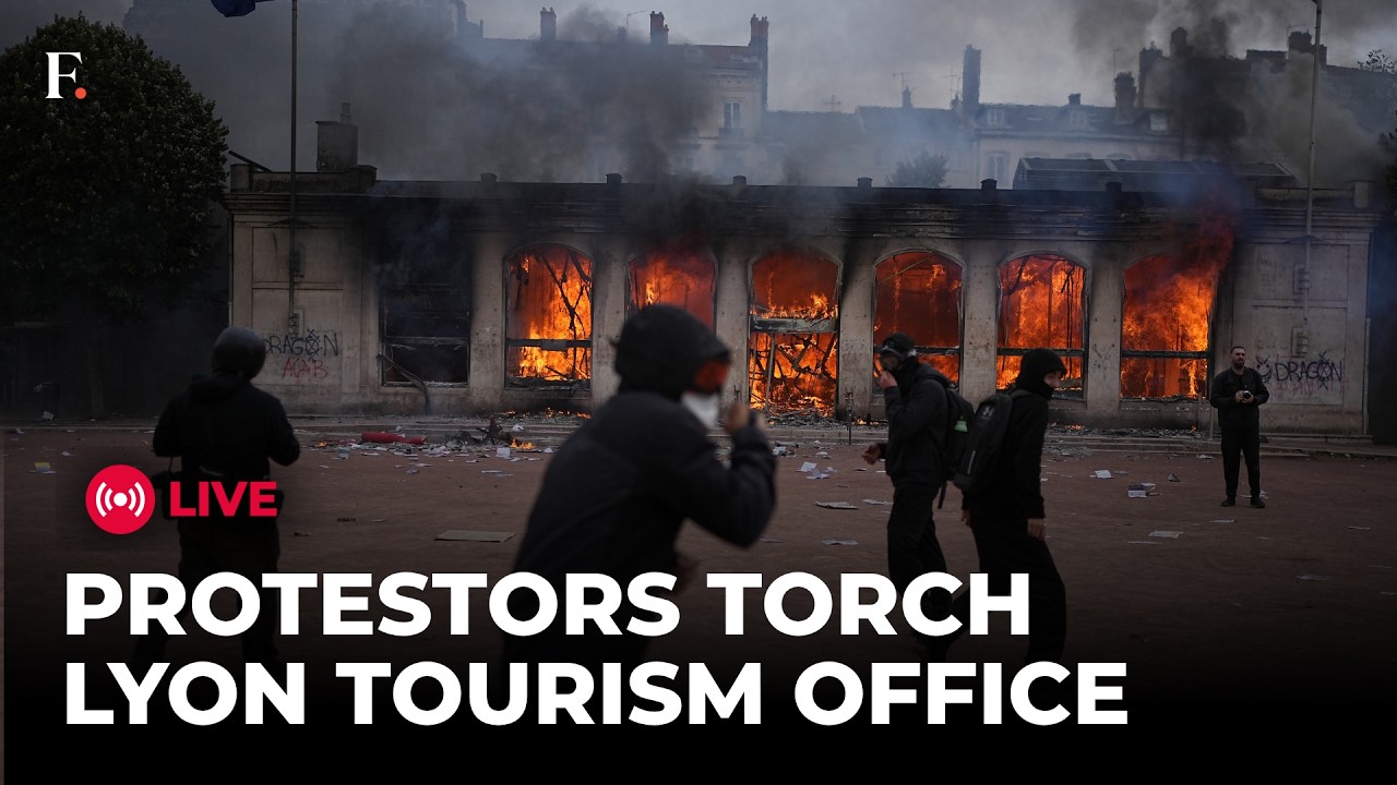 France Protests LIVE: Lyon Tourist Office Set Ablaze as Cities Descend Into Chaos
