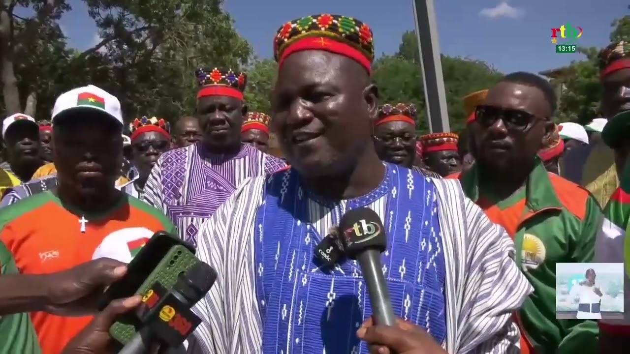 L’entreprise Jeunesse Moto offre 40 tonnes de ciment et un chargement de granites concassés