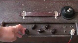 Video thumbnail for 1956 GIbson GA-40 Les Paul Amp by The Guitar Podcast