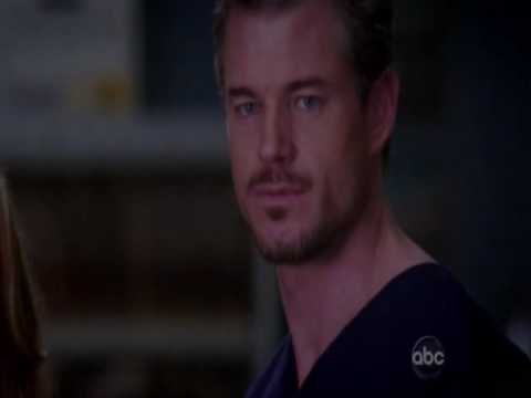 grey's anatomy 6x24 "Lexie leaves the hand of Mark and takes the hand of Alex "