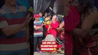 Download lagu ndadi mode Ganas‼️😱 Upin lari Upin 🤣 #jaranan #ndadi #kudalumping #shortvideo #barongan mp3
