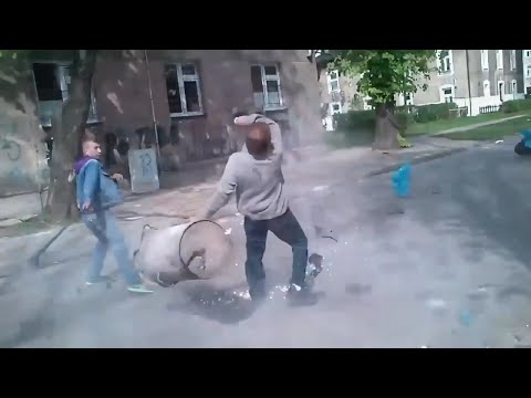 Expulze & Narfos - Polkaholica (Hardstyle) | HQ Lyrics Videoclip 😂