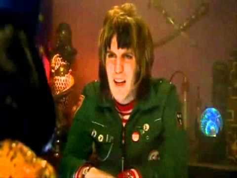 Naboo squeezes a frog