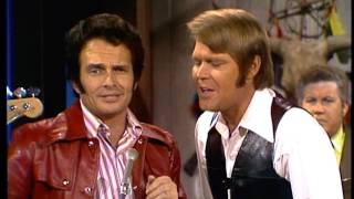 Merle Haggard &amp; Glen Campbell - The Glen Campbell Goodtime Hour (11 Jan 1972) - Carolyn
