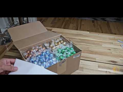 400 Lindt Chocolates | $78.00 | Swiss Chocolates