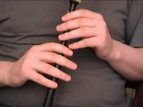 Bagpipe Teacher Lesson 1 - Introducing grace notes