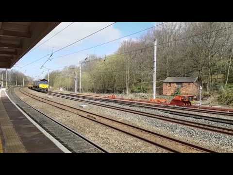 (HD) 66432 passing Lancaster on 6K05 4/4/2017