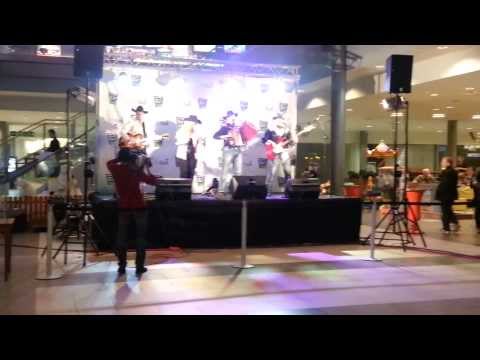 Ansambel Kolovrat Ne moreš več