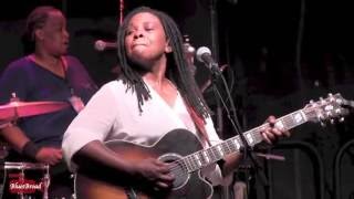 RUTHIE FOSTER  ● Ring Of Fire  8/6/16 Riverfront Blues Festival