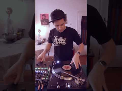 MART ONE - RAIL AWAY (VACARM TEASER)