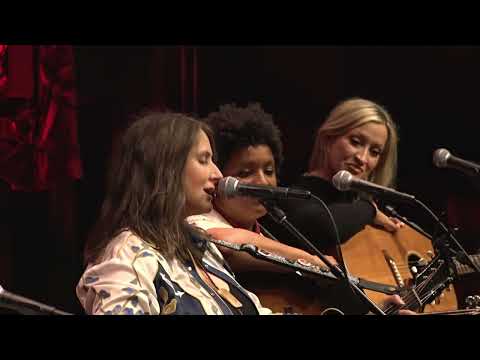 Erin Enderlin - I Wrote This Song For You - Live on Southern Rounds