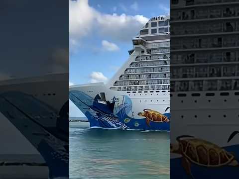 Thumbnail for 🌊🚢 Norwegian Cruise Ship | Running In Ocean