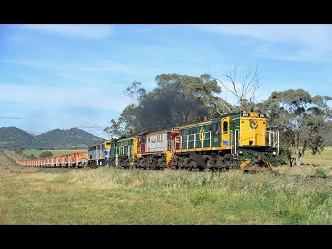 864+852+872+4477 haul empty ballast works train out of Currabubula, NSW