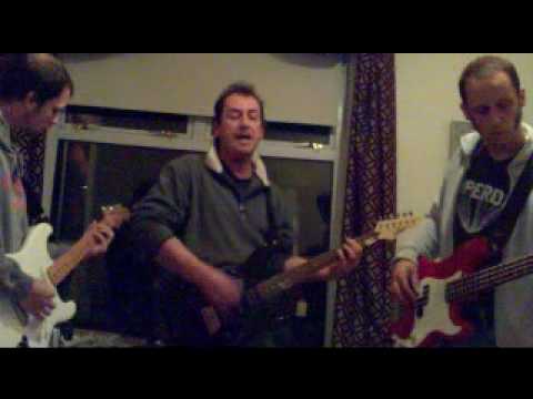 The Blundertones - Teenage Kicks Cover .V3