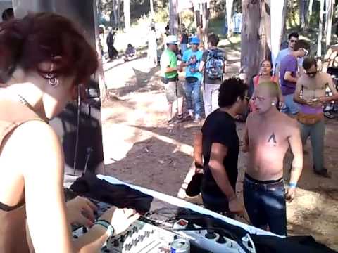 Psydream vs Gandhabba @ Blowing Forest 21.07.2012 [3]