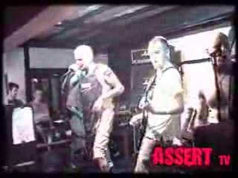 Assert- A.T.V. ( Live in Darlington Oct 2000)