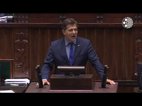Piotr Kaleta broni barier i krytykuje opozycję