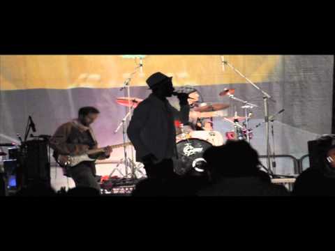 Scientist (Roots Radics) - Earl Sixteen + Afrikan Simba + Paco Ten & The Roots Defender Band