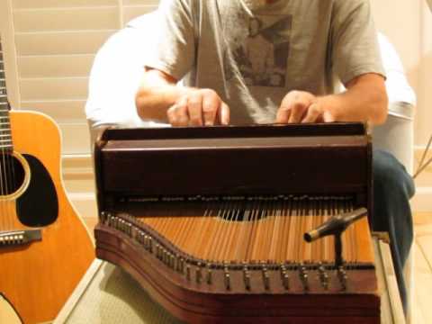 Andy Cohen Talks About the Dolceola and Plays it Too!