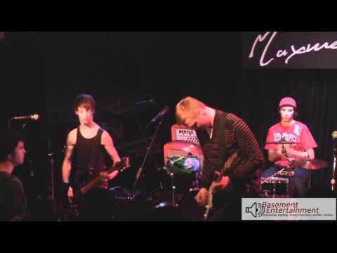 Deadline - Young And Restless (Live At Maxwell's Music House) - 20120103