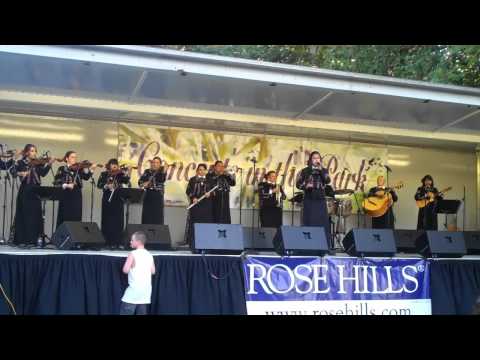 Mariachi Divas -  Cariño Nuevo Concerts in the Park Schabarum 2011