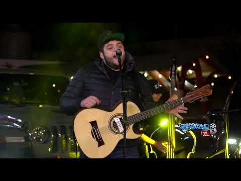 Alex Favela Ft. Hector Rubio - This Is The End (En Vivo 2023)