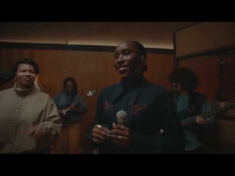 Ego Ella May - What You Waiting For (Live)