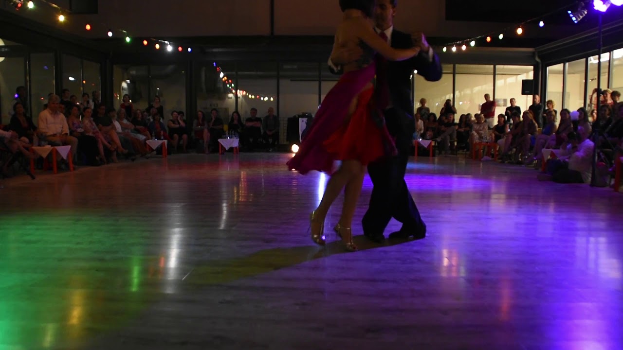 Gustavo Rosas. Tango. Milonga con Gisela Natoli en Alghero Tango Festival.Julio 2016.Italia