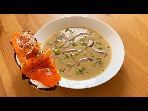 Crème d'oignons et toast à la truite fumée - Une recette simple pour épater votre entourage !