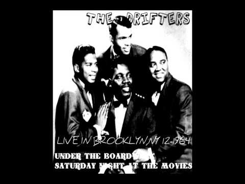 The Drifters - Under The Boardwalk & Saturday Night at the Movies (Live at the Brooklyn Fox 1964)