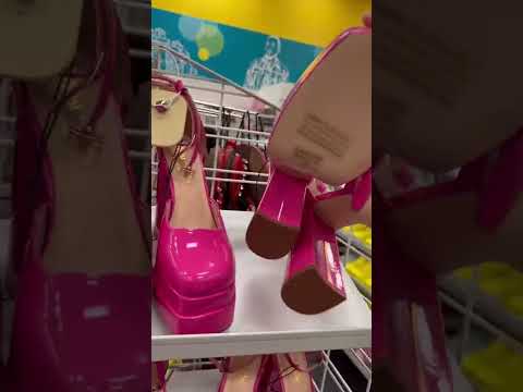 PEACH PATCH 🍑🍑🍑 DO YA’LL LIKE THESE SHOES 👠 FROM CITI TRENDS??? 🤔🤔🤔