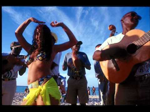 The Exciters - Ese Muerto No Lo Cargo Yo