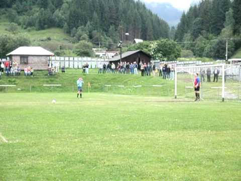Liptovská Lúžna - Tj Poľana Hubová (11 metrový kop)