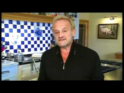 Antony Worrall Thompson talks about e coli outbreak