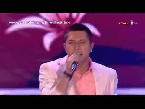 Davor Jovanovic - Pratim te - (LIVE) - Prvi Glas Srbije - (TV Prva 2011)