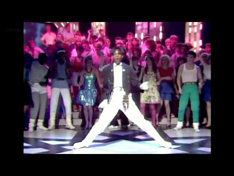 Shalamar - Jeffrey Daniel - The MoonWalk - Top Of The Pops - The Story Of 1982