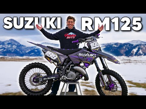 Incredible Rebuild of an Abandoned RM125 from Start to Finish