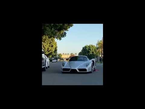 INSANE Sound on this tuned Ferrari ENZO !
