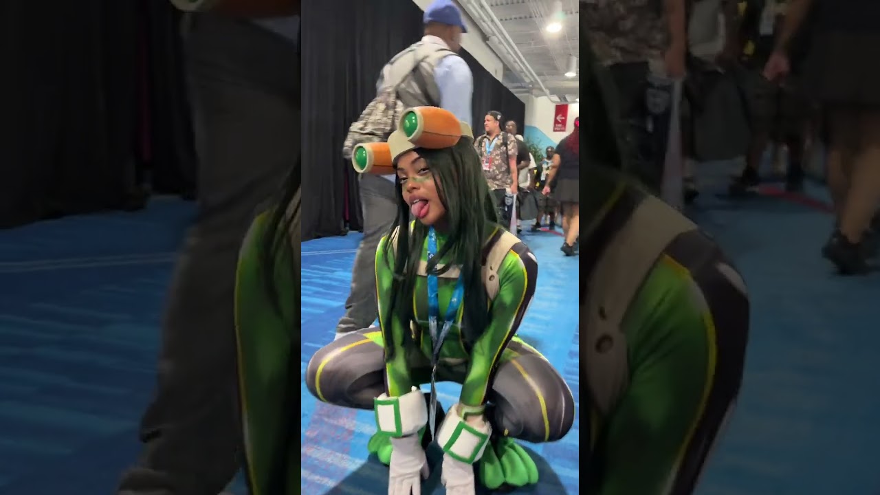 Cosplay at Dream Con is 🤯😮‍💨 #shorts