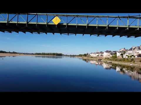 Ingrandes Sur Loire (Maine et Loire)et son magnifique pont suspendu 🌐🗺️ #drone #bridge #river