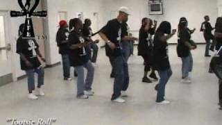 Step  / Line Dance - "Tootsie Roll"