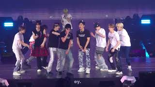 Download lagu TREASURE (트레저) ENCORE ‘ RUN   GOING CRAZY   DARARI   MY TREASURE   CLAP ’ REBOOT in BANGKOK (DAY 3) mp3