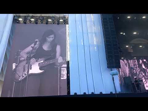 Linda Martini - Se Me Agiganto (NOS Alive 2023)