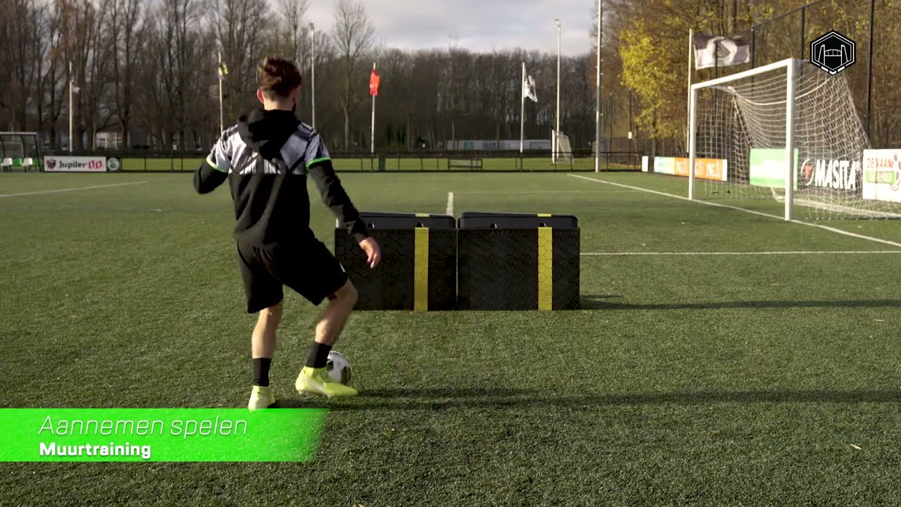 1: Muurtraining - Aannemen spelen