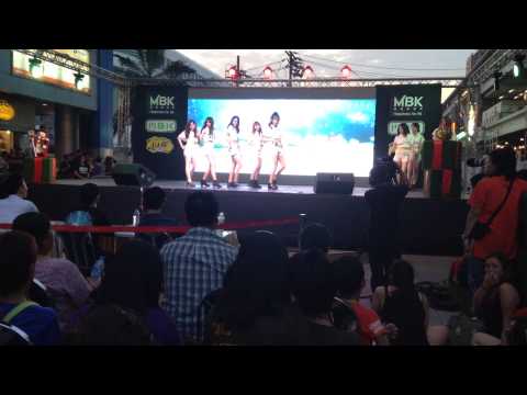 271214 Catty G cover SNSD @Hello Korea Final Round