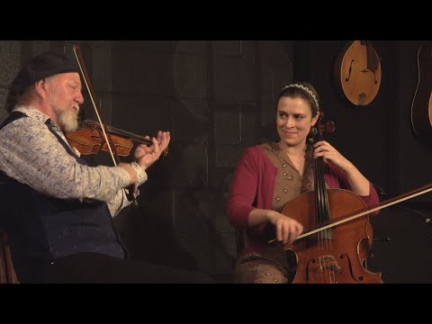 Alasdair Fraser & Natalie Haas - The High Reel Set - Live at McCabe's