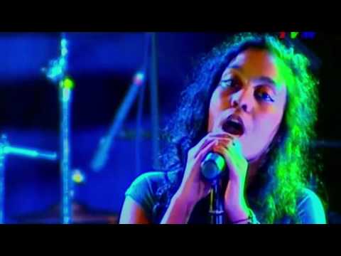 Haisham and Zara | Dhamaagaadiya Session 1 Live | dinba music 2016