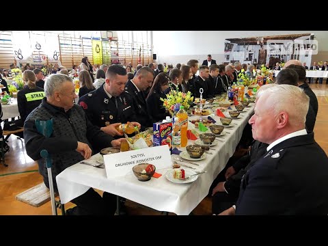 Tradycja, wielkanocne smaki i wspólnota  W Klimontowie mieszkańcy na Śniadaniu Wielkanocnym spotkali