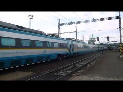 ČD 680.001 - Průjezd vlaku SC 507 Pendolino - Zábřeh na Moravě, 25.5.2013