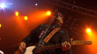 Tito &amp; Tarantula - Clumsy Beautiful World (Live 2008 HD)